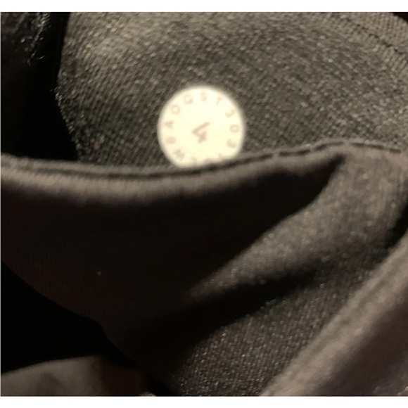 Lululemon High Times Crop Tech Mesh Stripped Legging High Rise Black Size 4 - Picture 4 of 4